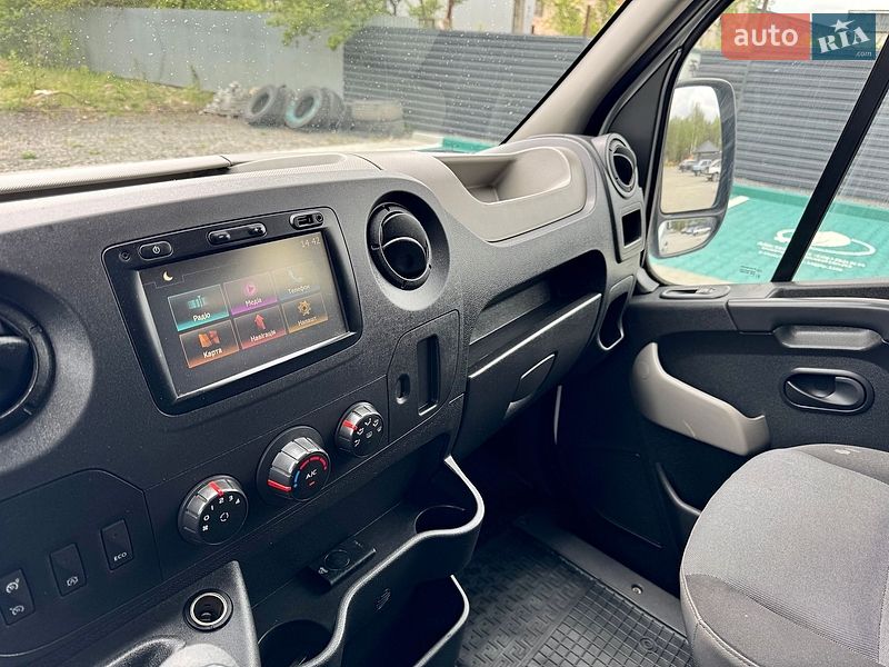 Мінівен Renault Master 2017 в Ковелі