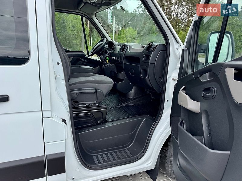 Мінівен Renault Master 2017 в Ковелі