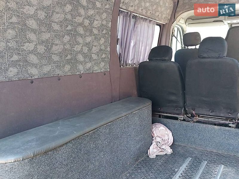 Вантажопасажирський фургон Renault Master 2012 в Одесі