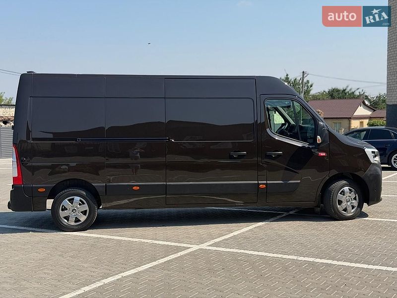 Грузовой фургон Renault Master 2022 в Дубно