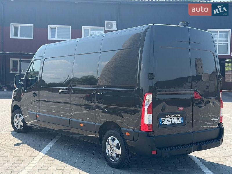 Грузовой фургон Renault Master 2022 в Дубно