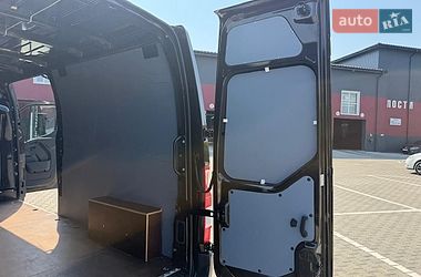 Грузовой фургон Renault Master 2022 в Дубно