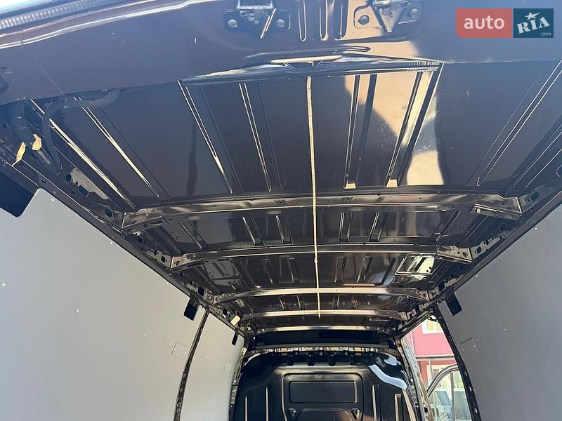 Грузовой фургон Renault Master 2022 в Дубно
