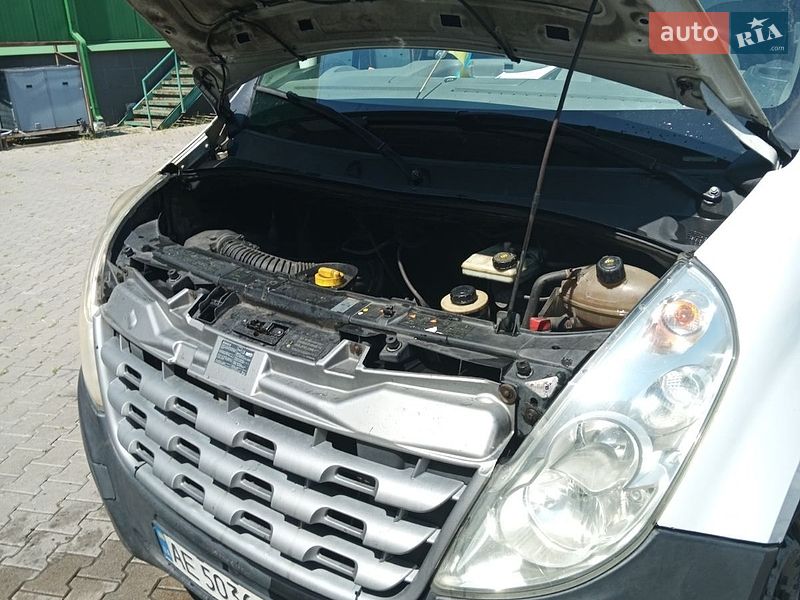 Рефрижератор Renault Master 2011 в Дніпрі