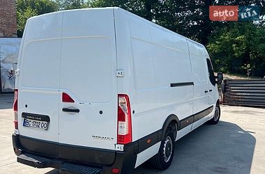 Вантажний фургон Renault Master 2015 в Жовкві