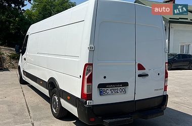 Вантажний фургон Renault Master 2015 в Жовкві