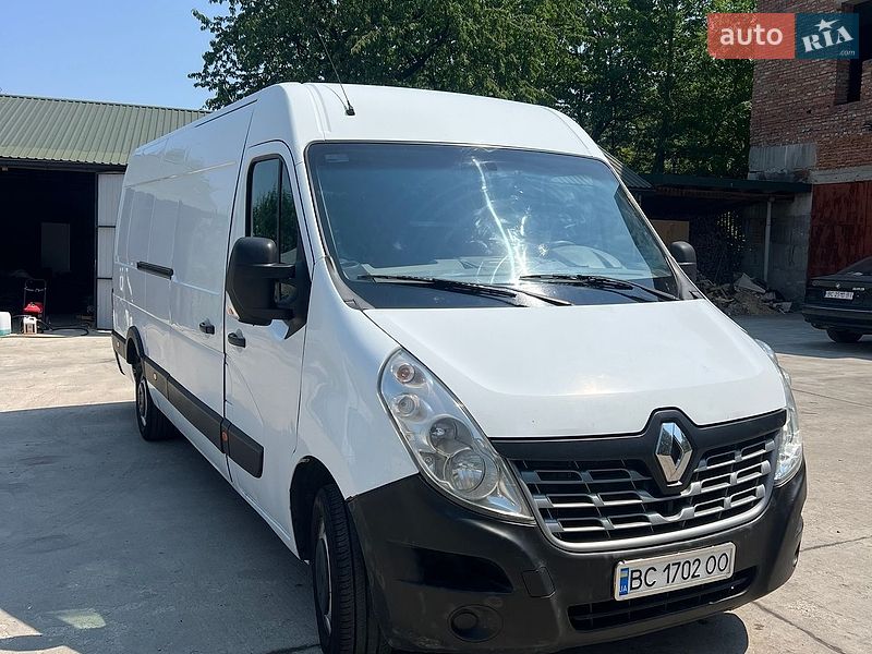 Вантажний фургон Renault Master 2015 в Жовкві