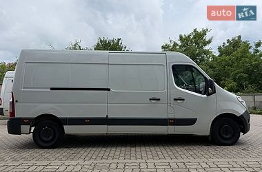 Вантажний фургон Renault Master 2017 в Жовкві