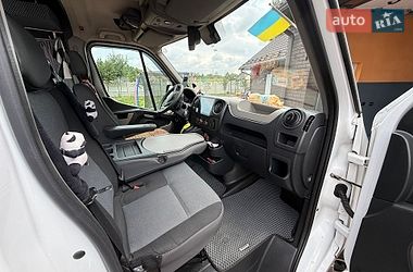 Мікровен Renault Master 2015 в Ратному