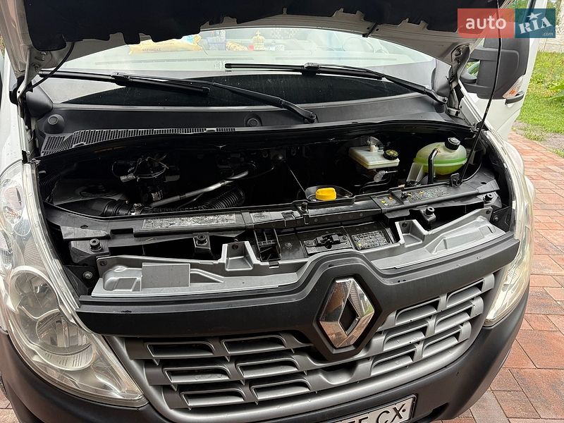 Мікровен Renault Master 2015 в Ратному