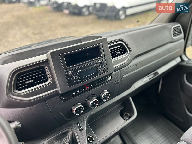 Тентований Renault Master 2022 в Хусті