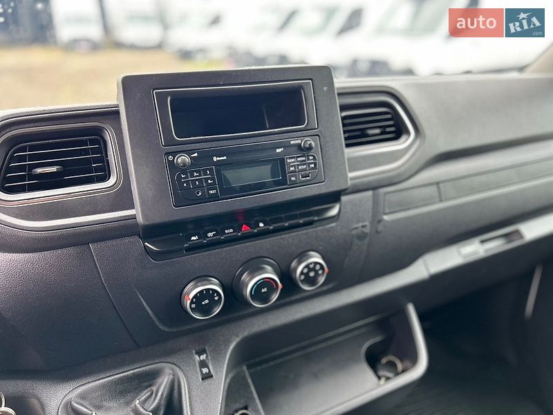 Тентований Renault Master 2022 в Хусті