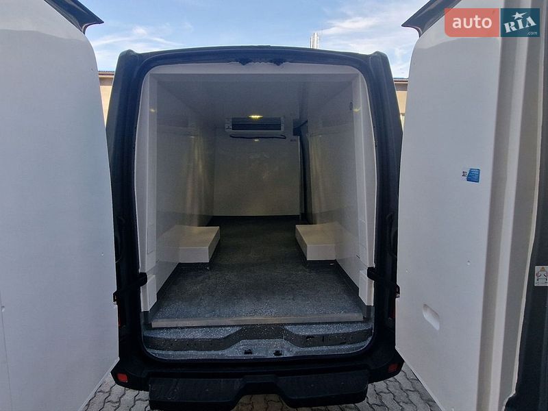 Рефрижератор Renault Master 2023 в Пустомитах