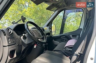 Автовоз Renault Master 2015 в Ровно