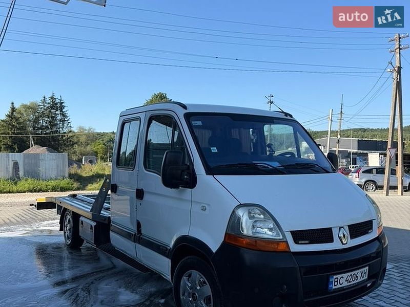 Автовоз Renault Master 2005 в Старому Самборі