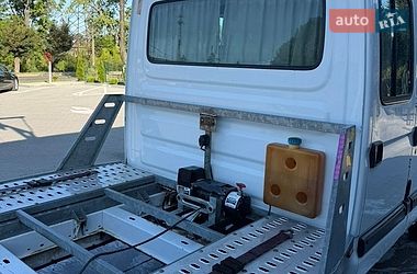 Автовоз Renault Master 2005 в Старому Самборі