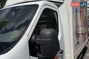 Грузовой фургон Renault Master 2016 в Киеве