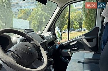 Грузовой фургон Renault Master 2016 в Киеве