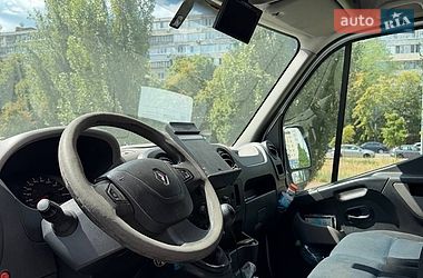 Грузовой фургон Renault Master 2016 в Киеве