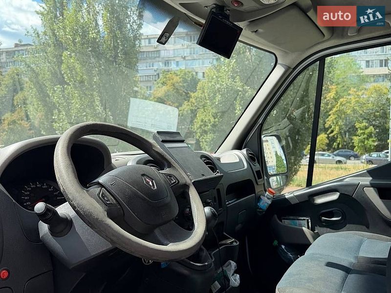 Грузовой фургон Renault Master 2016 в Киеве