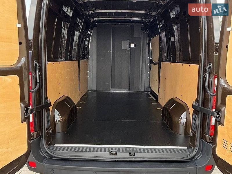 Грузовой фургон Renault Master 2020 в Дубно