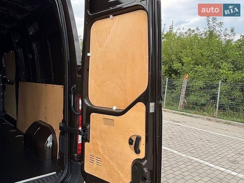 Грузовой фургон Renault Master 2020 в Дубно