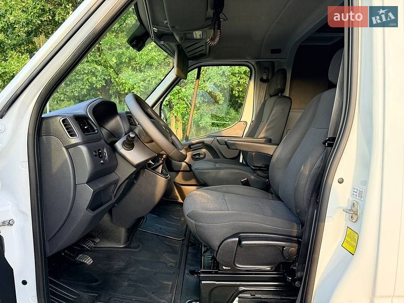 Тентований Renault Master 2022 в Києві фото 60 Тентований Renault Master 2022 в Києві