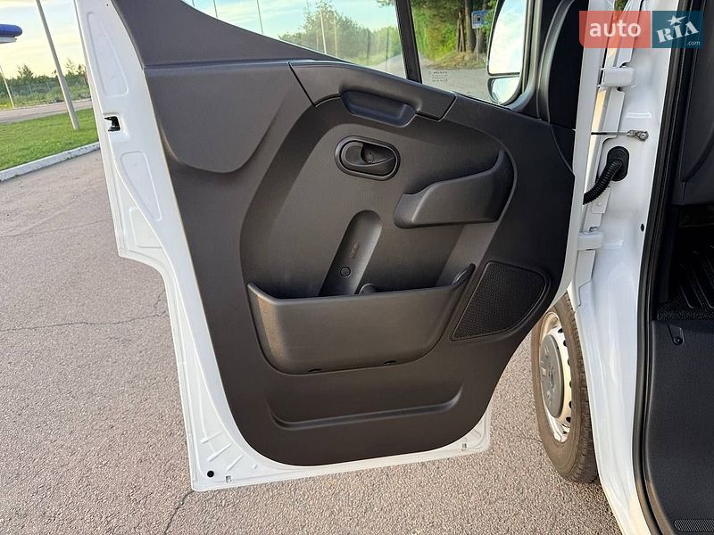 Тентований Renault Master 2022 в Києві фото 66 Тентований Renault Master 2022 в Києві