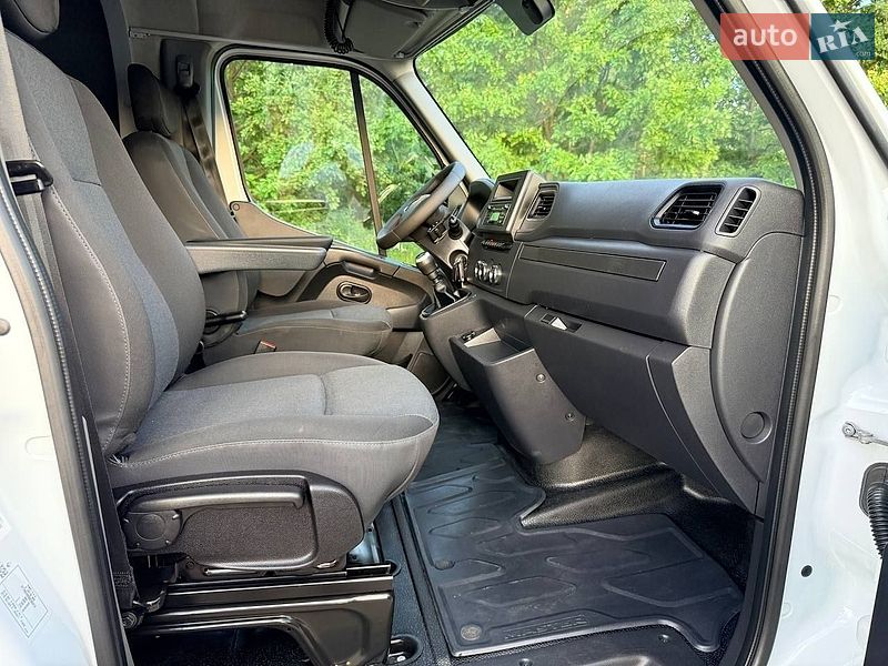 Тентований Renault Master 2022 в Києві фото 81 Тентований Renault Master 2022 в Києві