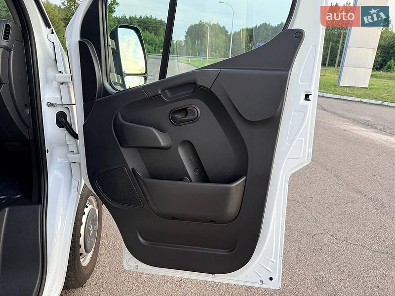 Тентований Renault Master 2022 в Києві фото 83 Тентований Renault Master 2022 в Києві