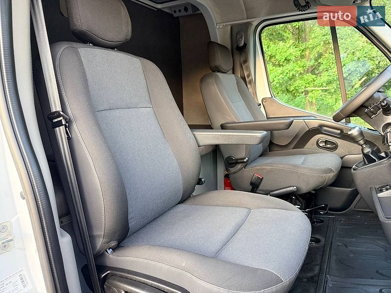 Тентований Renault Master 2022 в Києві фото 86 Тентований Renault Master 2022 в Києві
