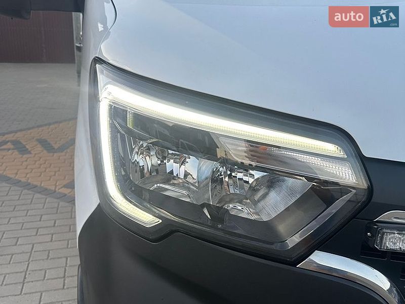 Борт Renault Master 2022 в Луцке