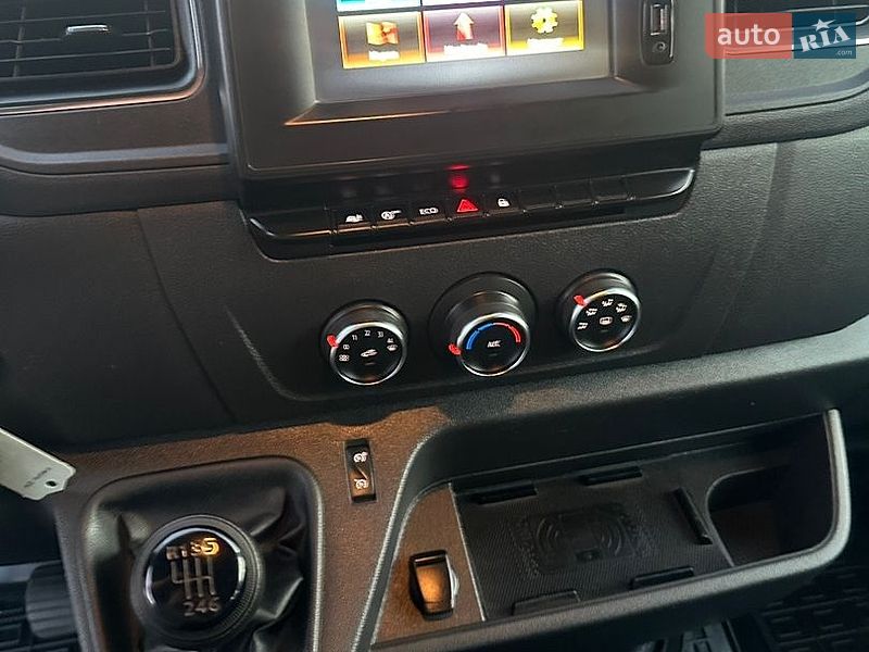 Борт Renault Master 2022 в Луцке