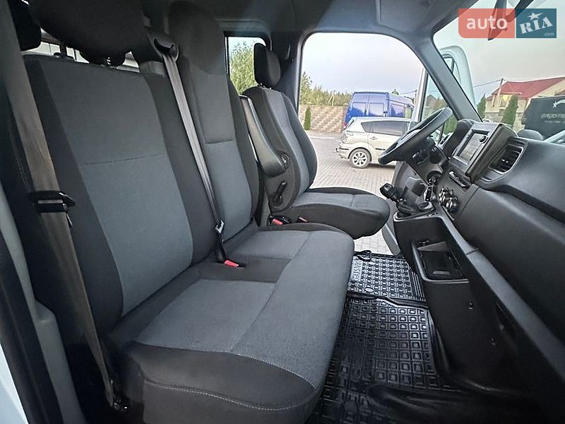 Борт Renault Master 2022 в Луцке