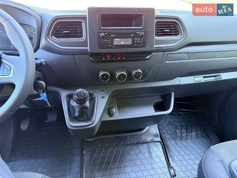 Тентований Renault Master 2022 в Києві фото 41 Тентований Renault Master 2022 в Києві