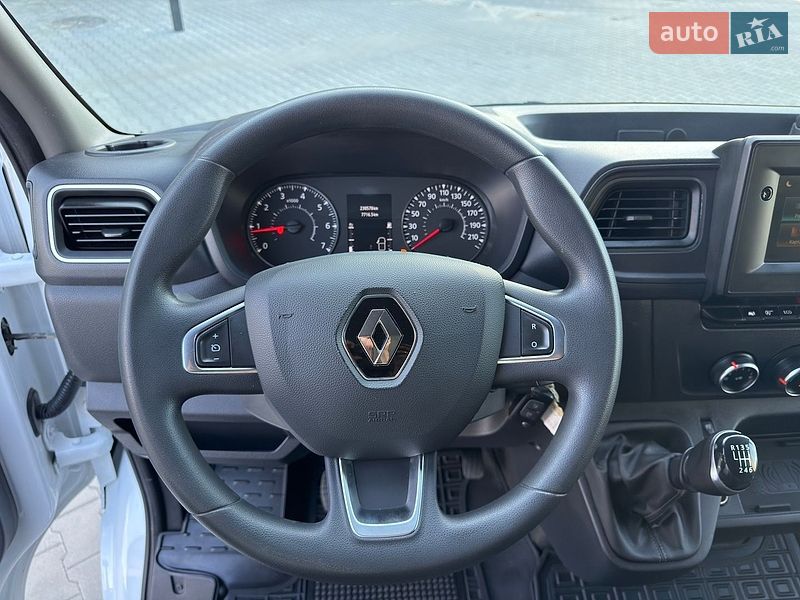 Вантажний фургон Renault Master 2020 в Дубні