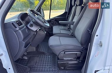 Вантажний фургон Renault Master 2020 в Дубні