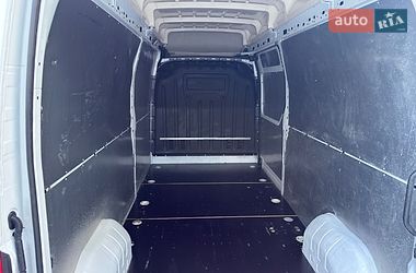 Вантажний фургон Renault Master 2020 в Дубні