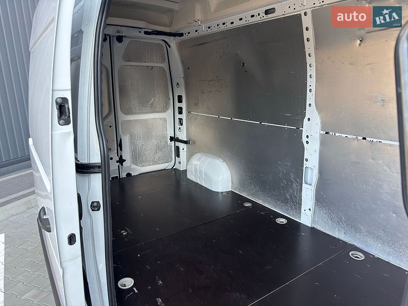 Вантажний фургон Renault Master 2020 в Дубні