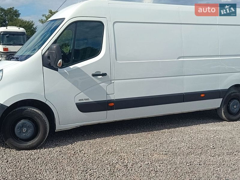 Грузовой фургон Renault Master 2015 в Бартатовом