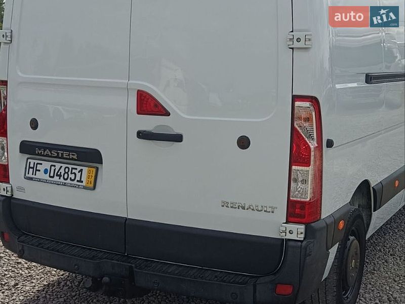 Грузовой фургон Renault Master 2015 в Бартатовом