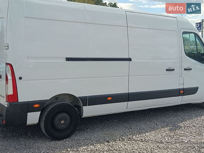 Грузовой фургон Renault Master 2015 в Бартатовом