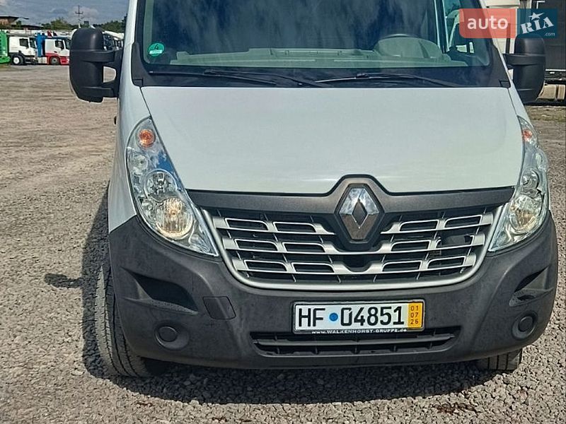 Грузовой фургон Renault Master 2015 в Бартатовом