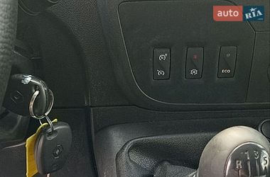 Грузовой фургон Renault Master 2015 в Бартатовом