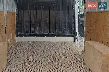 Грузовой фургон Renault Master 2015 в Бартатовом