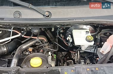 Грузовой фургон Renault Master 2015 в Бартатовом