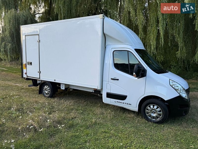 Інші вантажівки Renault Master 2018 в Бердичеві