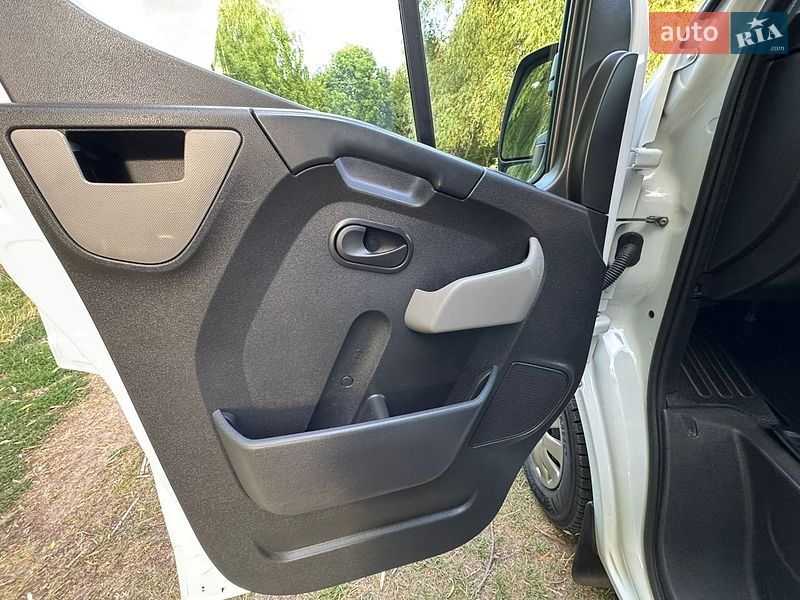 Інші вантажівки Renault Master 2018 в Бердичеві