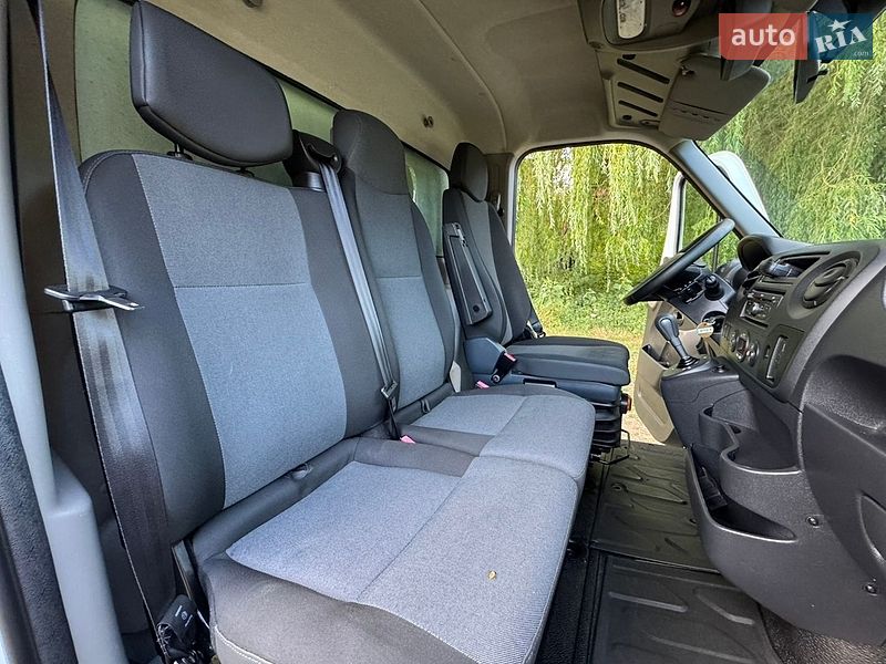 Інші вантажівки Renault Master 2018 в Бердичеві