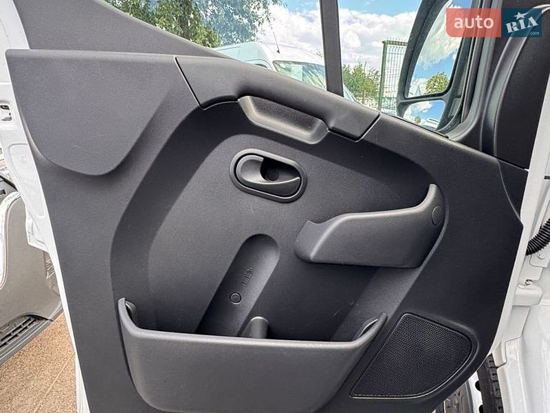 Грузовой фургон Renault Master 2021 в Киеве